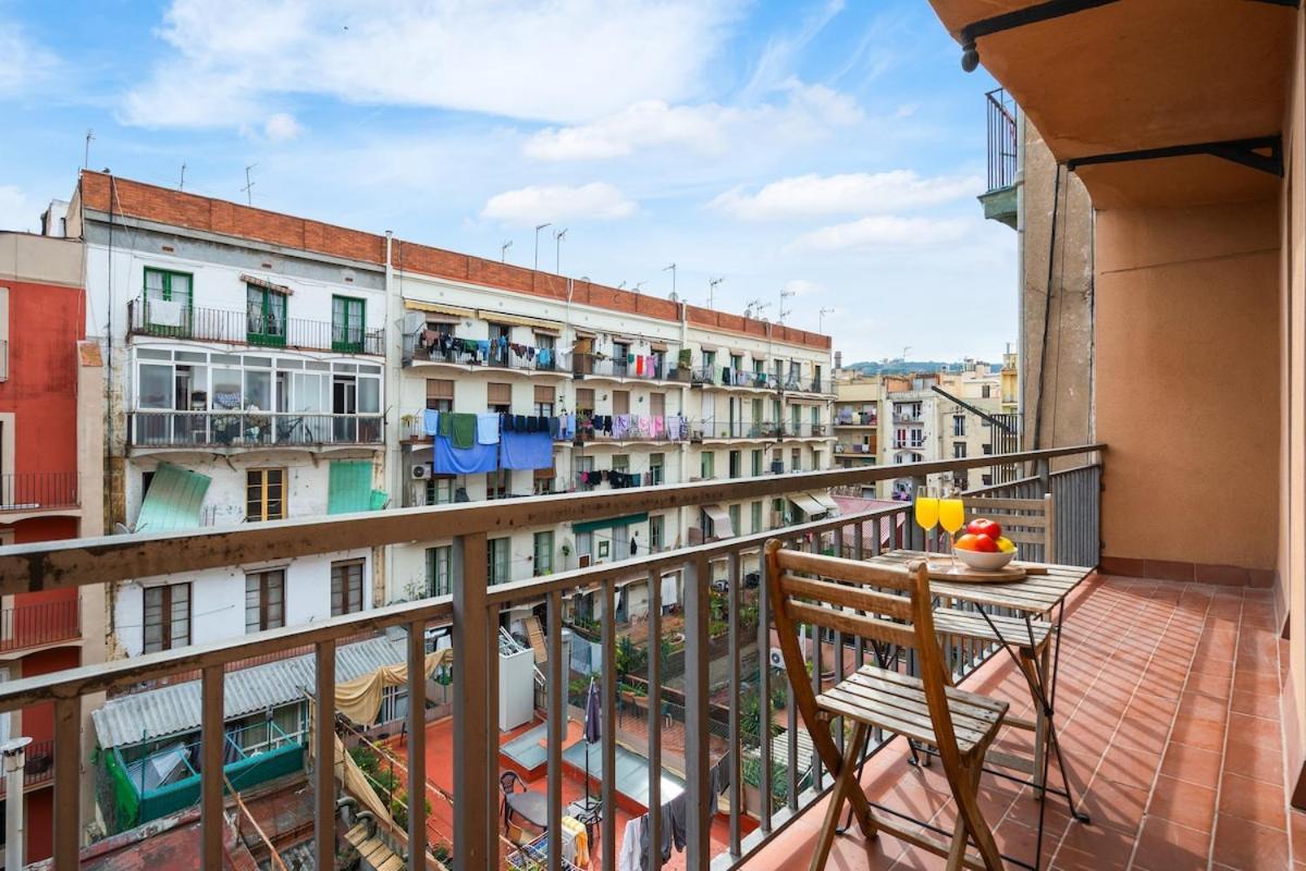 Lodging Apartments Liceu G1 Barcelona Ngoại thất bức ảnh