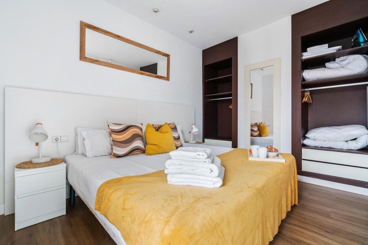 Lodging Apartments Liceu G1 Barcelona Ngoại thất bức ảnh