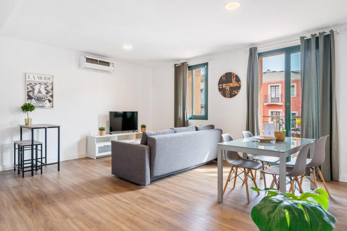 Lodging Apartments Liceu G1 Barcelona Ngoại thất bức ảnh